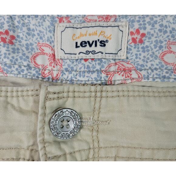 Levi's Tan Beige Chino Denim Shorts 12 Flat Front Slashed Pockets Lightweight - Picture 3 of 4